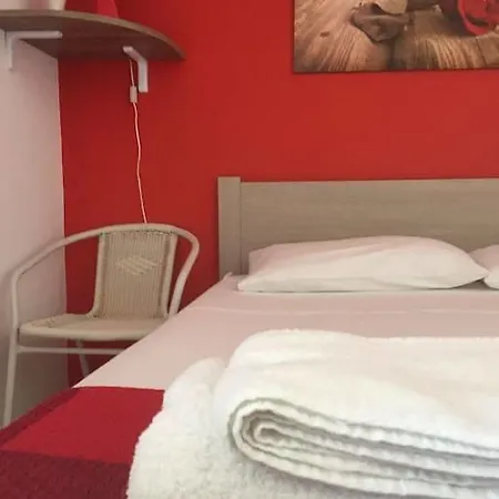 La Maison Corso Italia Bed & Breakfast